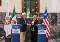 Embajador de Estados Unidos , Ken Salazar, realiza visita a la gobernadora Maru Campos