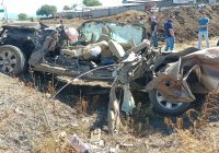 Roba una pick up, lo persiguen menonitas y fallece en accidente en el campo 111